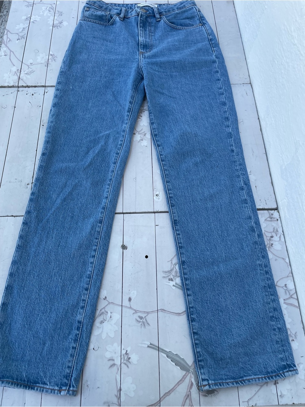 Denim Forum Straight Leg Jeans in Classic Blue
